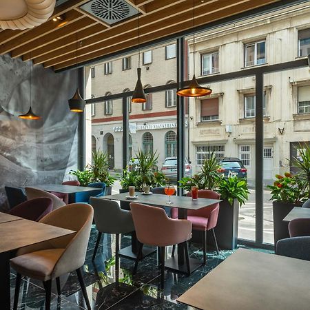 Onyx Luxury Budapest Ngoại thất bức ảnh
