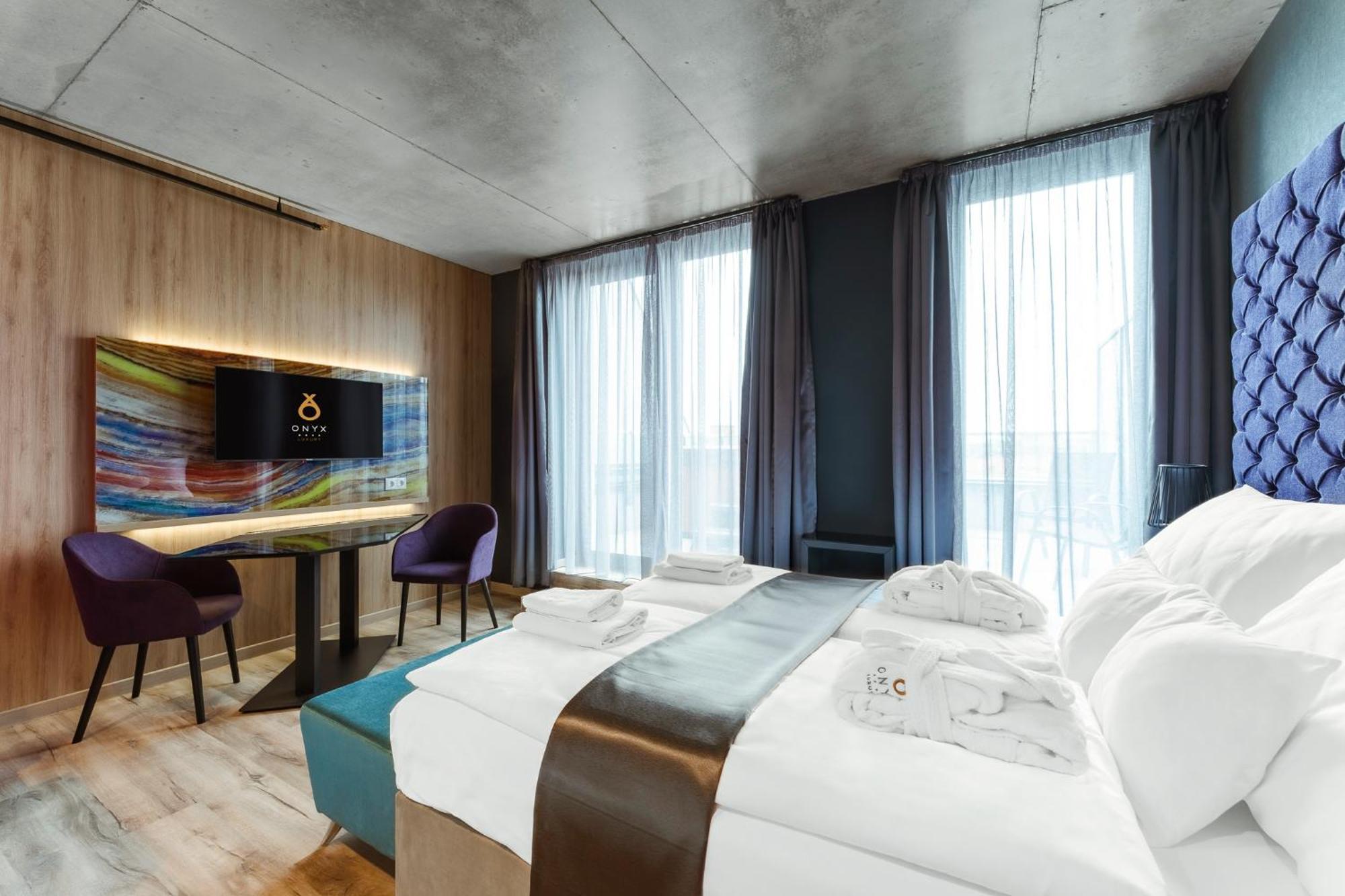 Onyx Luxury Budapest Ngoại thất bức ảnh