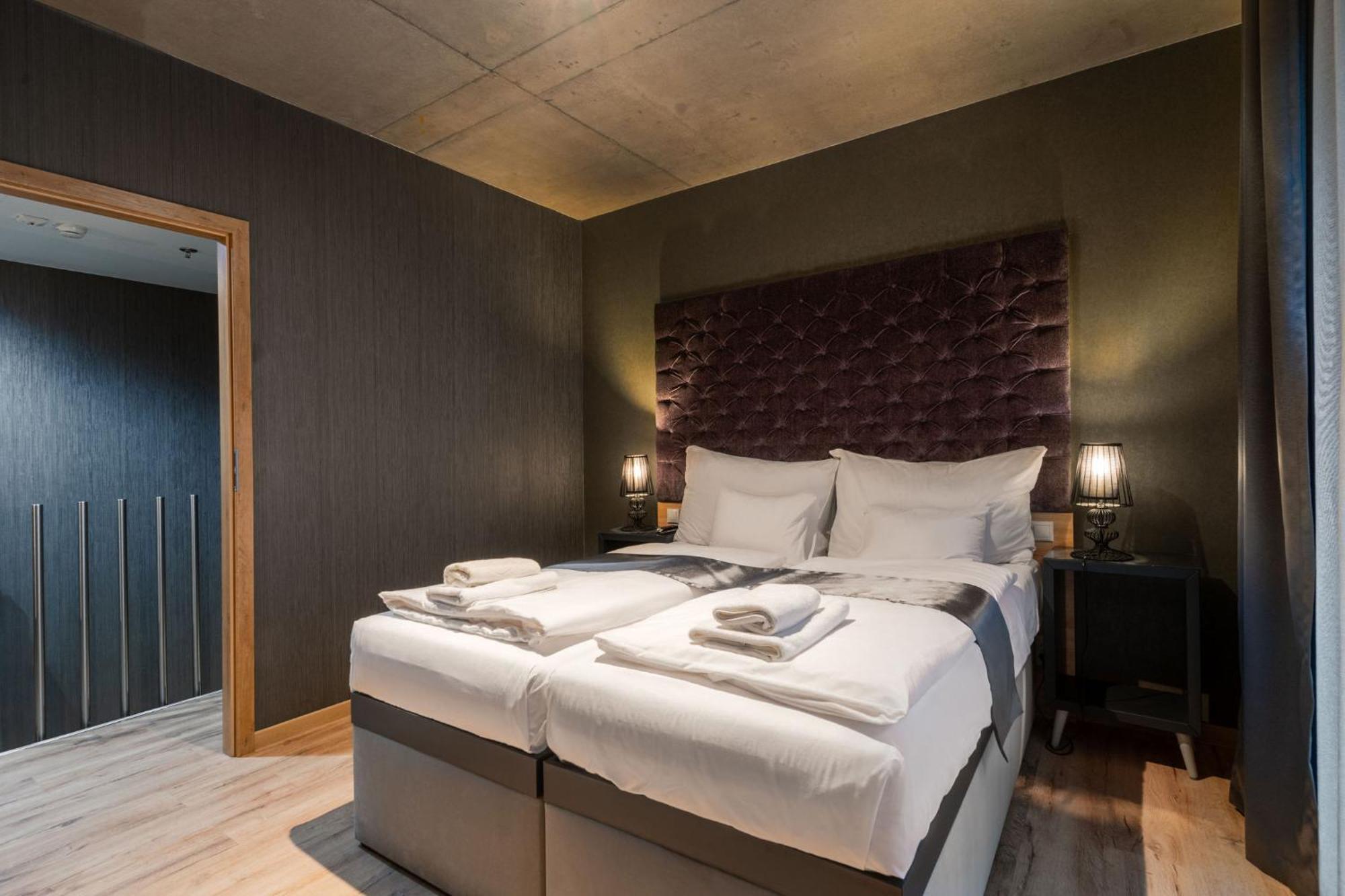 Onyx Luxury Budapest Ngoại thất bức ảnh