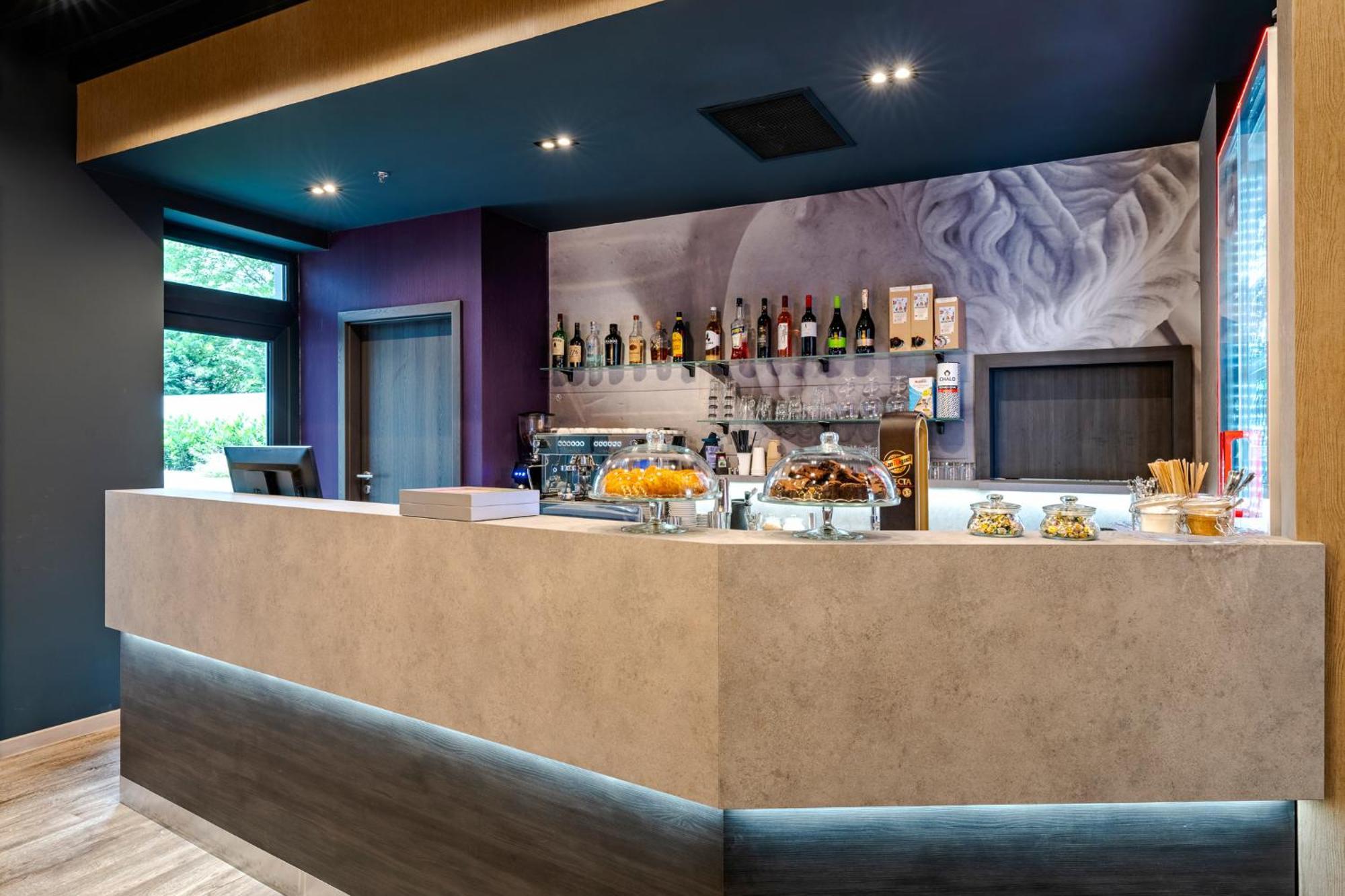 Onyx Luxury Budapest Ngoại thất bức ảnh